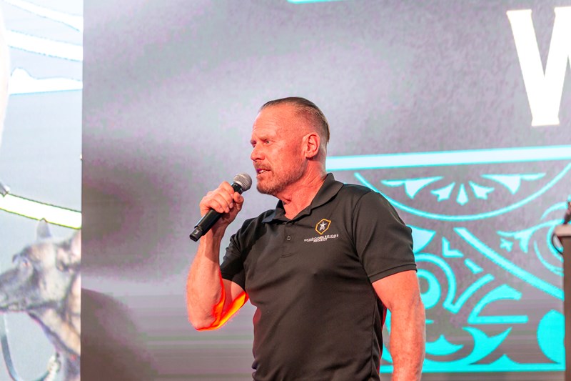 Mark "Oz" Geist at the NRA Foundation Banquet and Auction